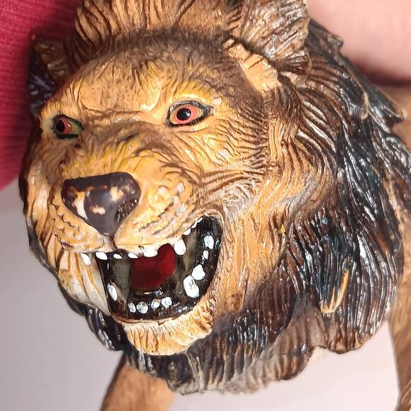 Lot of 7 AAA Animal Figures Lion, 2 Tiger , Leopard, 2 Buffalo, Panther Safari - Picture 11 of 16